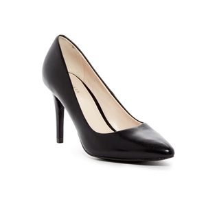 Cole Haan Pumps